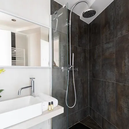 Guestready - Stunning Near Champs Elysees Apartment *