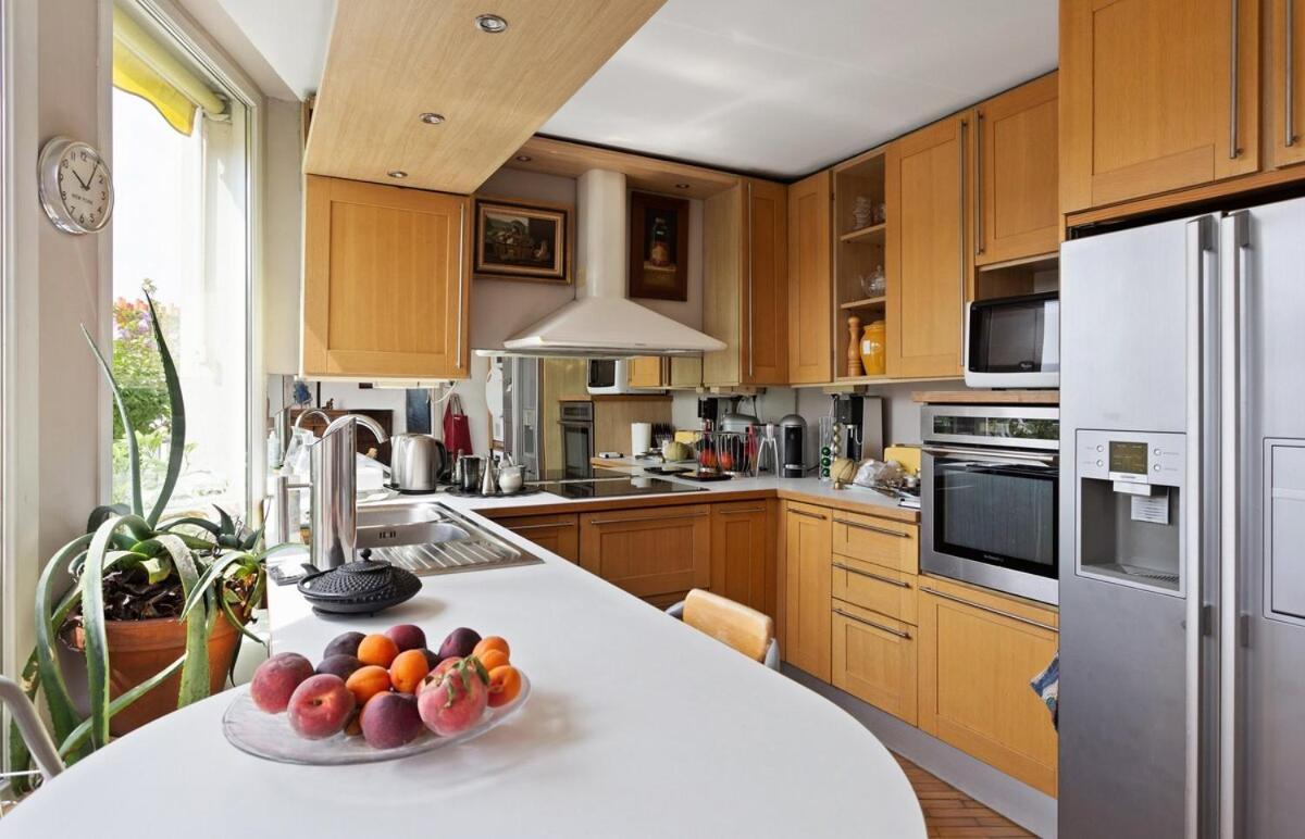Guestready - Stunning 3 Bed Wbalcony Near Champs Elysées Appartamento Parigi